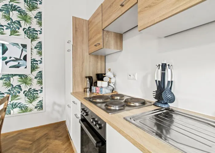 Stylish - Near Schoenbrunn Апартаменти